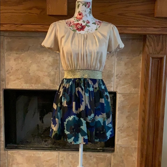 Forever 21 Dresses & Skirts - GUC XXI Dress
